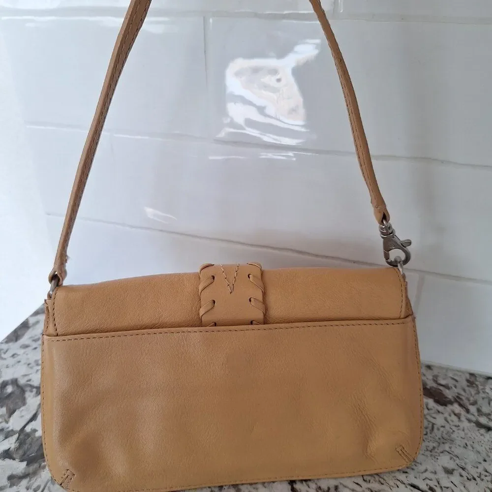 Michael Kors Beige leather purse clutch wristlet‎